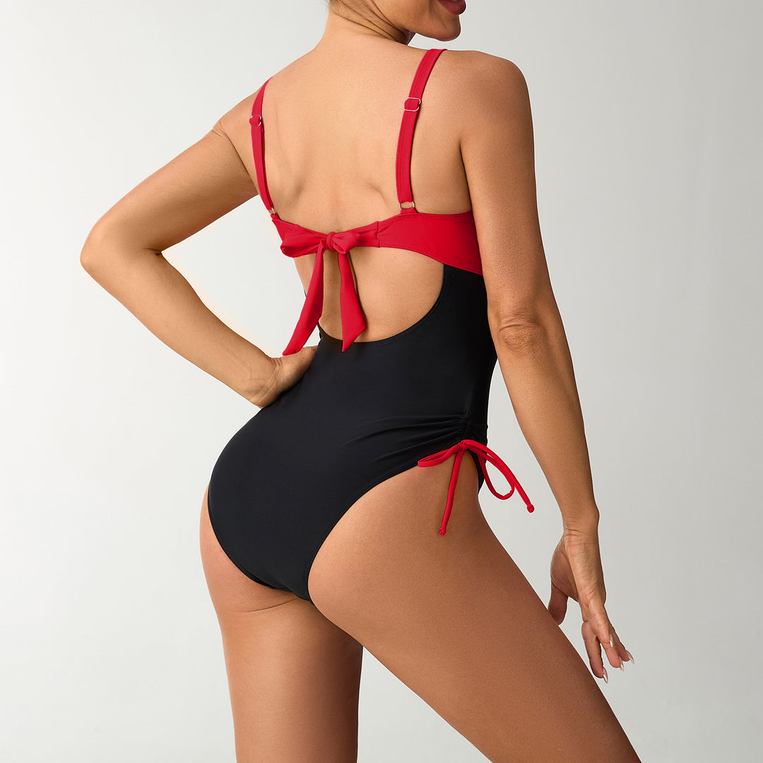 Damen Einteiliger Badeanzug mit raffiniertem Wickeldesign R&B