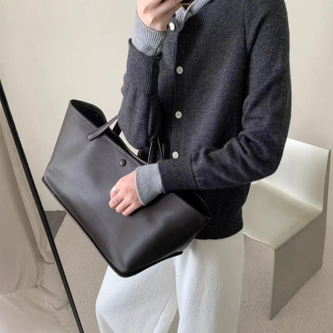 Damen Kuscheliger Cardigan mit Kapuze und Knopfdesign R&B
