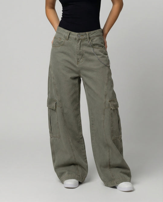 Damen extraweite Baggy-Cargo-Palazzo-Hose mit niedrigem Bund, markanten Teilungsnähten und großen Klappentaschen R&B