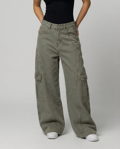 Damen extraweite Baggy-Cargo-Palazzo-Hose mit niedrigem Bund, markanten Teilungsnähten und großen Klappentaschen R&B