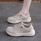 Damen Sportliche Sneakers mit innovativem Dämpfungssystem und robustem Profil R&B