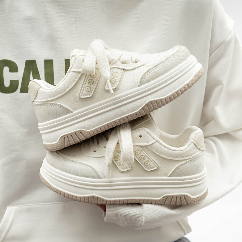 Damen Sportliche Sneakers mit verspielt floralem Design und gepolsterter Sohle R&B