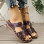 Damen Komfortable Clogs mit anatomischem Fußbett und dekorativen Lochelementen R&B