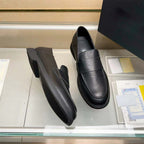 Damen Elegante und bequeme Slipper von R&B