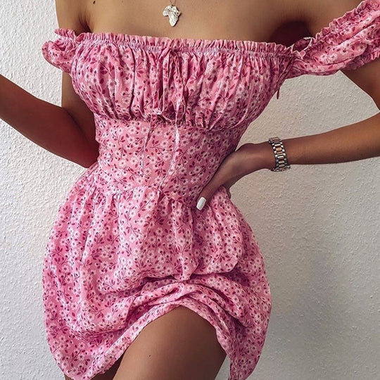 Damen Sommerliches Minikleid mit lässigem Off-Shoulder Schnitt und Volantdetails R&B