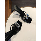 Damen elegante Slipper mit funkelndem Schmuckdetail R&B