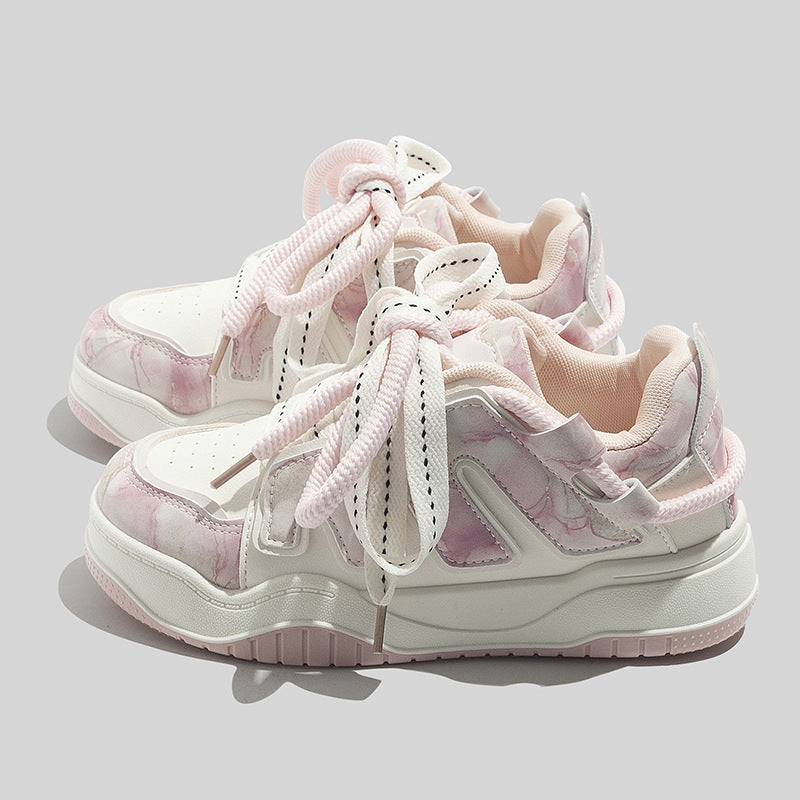 Damen Sportliche Sneakers mit innovativer Oberflächenstruktur und elastischer Schnürung