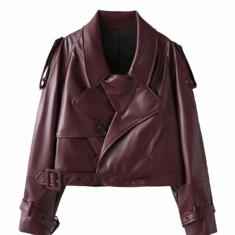 Damen Kunstleder Bikerjacke im modischem Cropped-Design mit taillierbarem Gürtel und dekorativen Knöpfen R&B