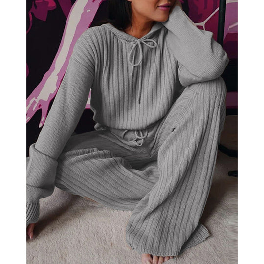 Damen Loungewear-Set mit tiefem V-Ausschnitt und breiten Hosenbeinen R&B