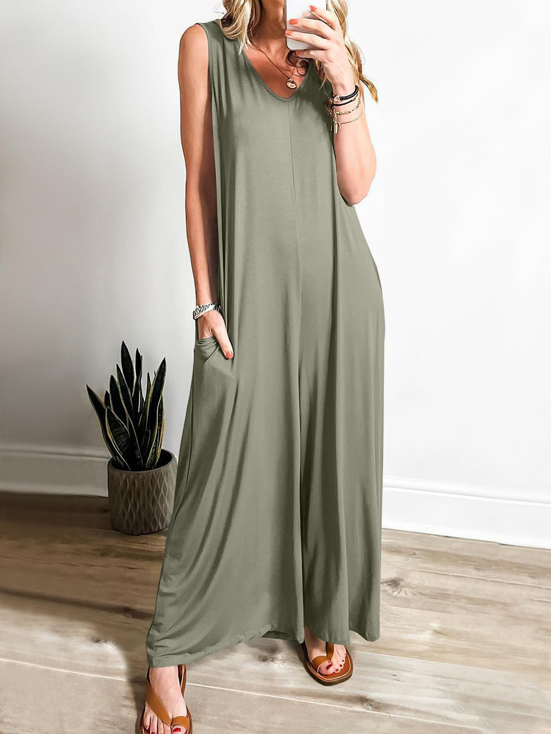 Damen ärmelloses Maxikleid mit seitlichen Taschen und fließender Silhouette R&B
