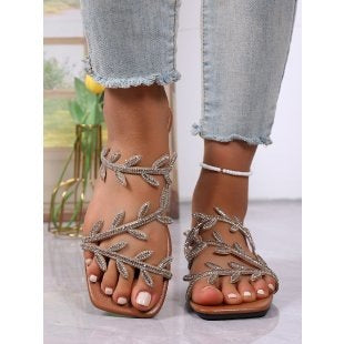 Damen Elegante Riemensandalen mit funkelnden Blumendekoren R&B
