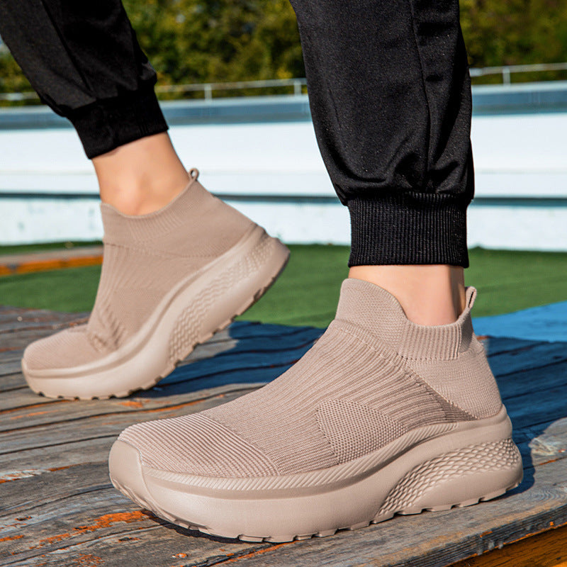 Damen Stricksneaker mit elastischem Schaft und dämpfender Sohle