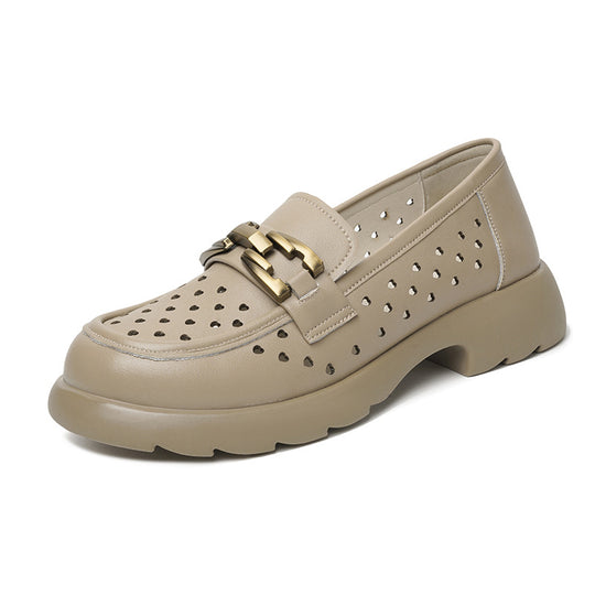 Damen Elegante Mokassins mit luftiger Perforation und subtiler Schmuckdetails R&B