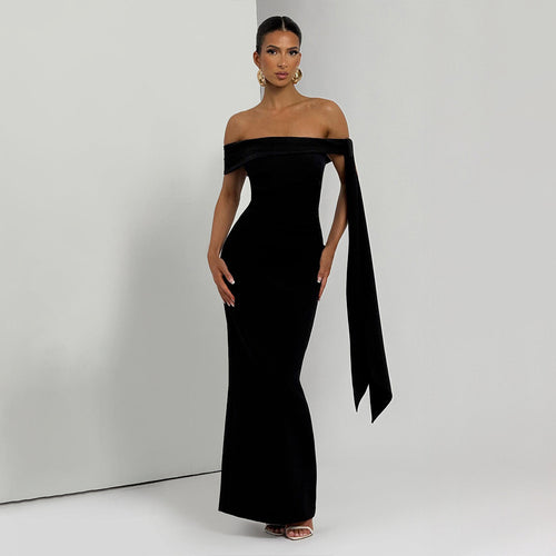 Damen Elegantes Maxikleid mit schulterfreiem Design und raffiniertem Drapierungselement R&B