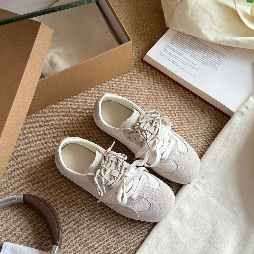 Damen Sneakers mit hochgradig atmungsaktiven Materialien und sportlicher Dämpfungstechnologie R&B