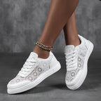Damen Modische Sneakers mit floralen Akzenten und rutschfester Sohle
