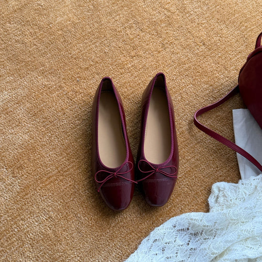 Damen Elegante Ballerinas mit schimmerndem Finish und dekorativem Riemen R&B