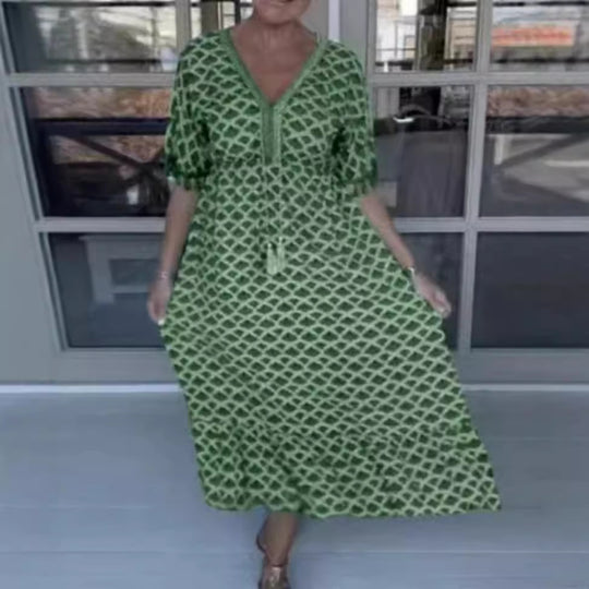 Damen Sommerliches Kleid mit fransierten Ärmeln und elegantem V-Ausschnitt Heidi-Mode