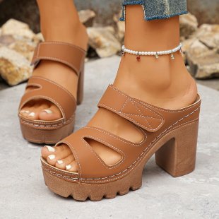 Damen komfortable Plateau-Sandalen mit durchbrochenem Design R&B