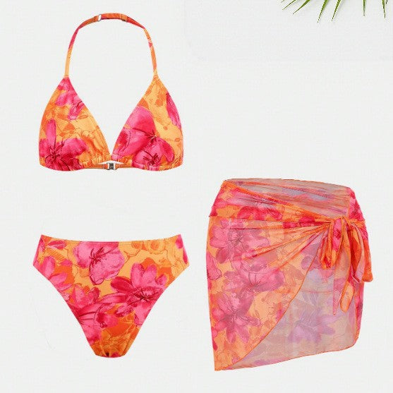 Damen Bikiniset mit floralem Design und leichtem Strandtuch