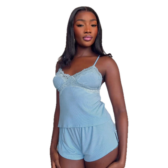 Damen Nachtwäsche Set mit zarter Spitze und bequemen Shorts R&B