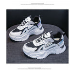 Damen Sportliche Sneakers mit innovativer Dämpfung und futuristischem Design