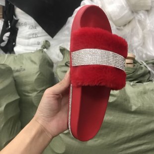 Damen Glamouröse Hausschuhe mit funkelnden Strass-Applikationen R&B