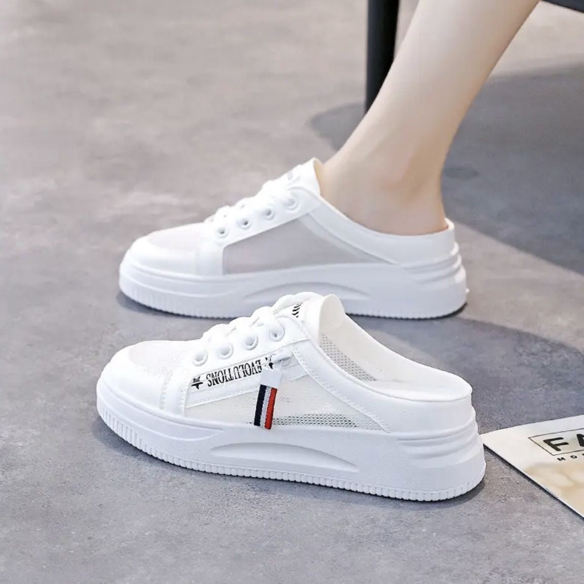 Damen Sneaker mit abnehmbarer Ferse und atmungsaktiver Mesh-Oberfläche