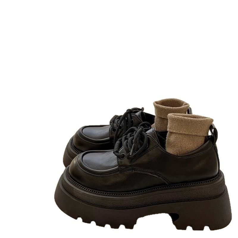 Damen Elegante Plateau Schnürschuhe mit glänzendem Obermaterial R&B