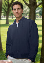Herren leichte Übergangsjacke mit hochgeschlossenem Kragen und seitlichen Taschen R&B