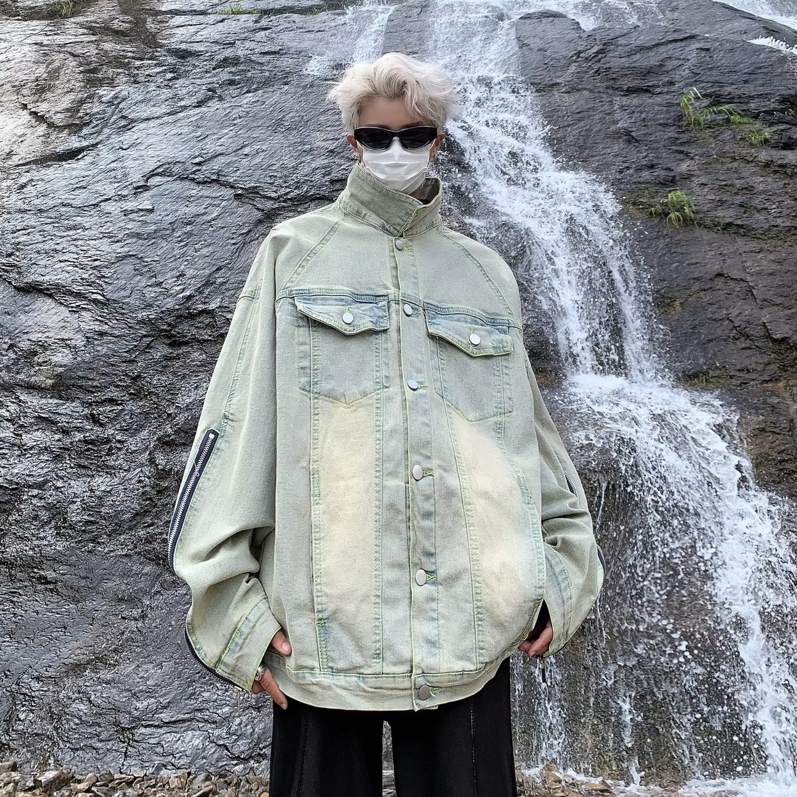 Unisex lässige Oversize-Jeansjacke mit einzigartigem Schnitt und praktischen Taschen