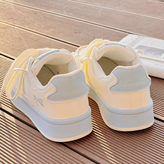 Damen Sportliche Sneakers mit modernen Akzenten und komfortabler Dämpfung R&B