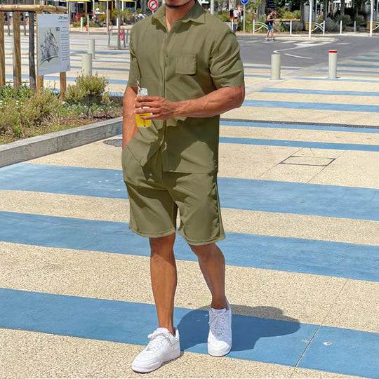 Herren nan legeres Resort-Zweiteiler mit offenem Kurzarm-Hemd, Brusttasche und elastischer Bermuda R&B