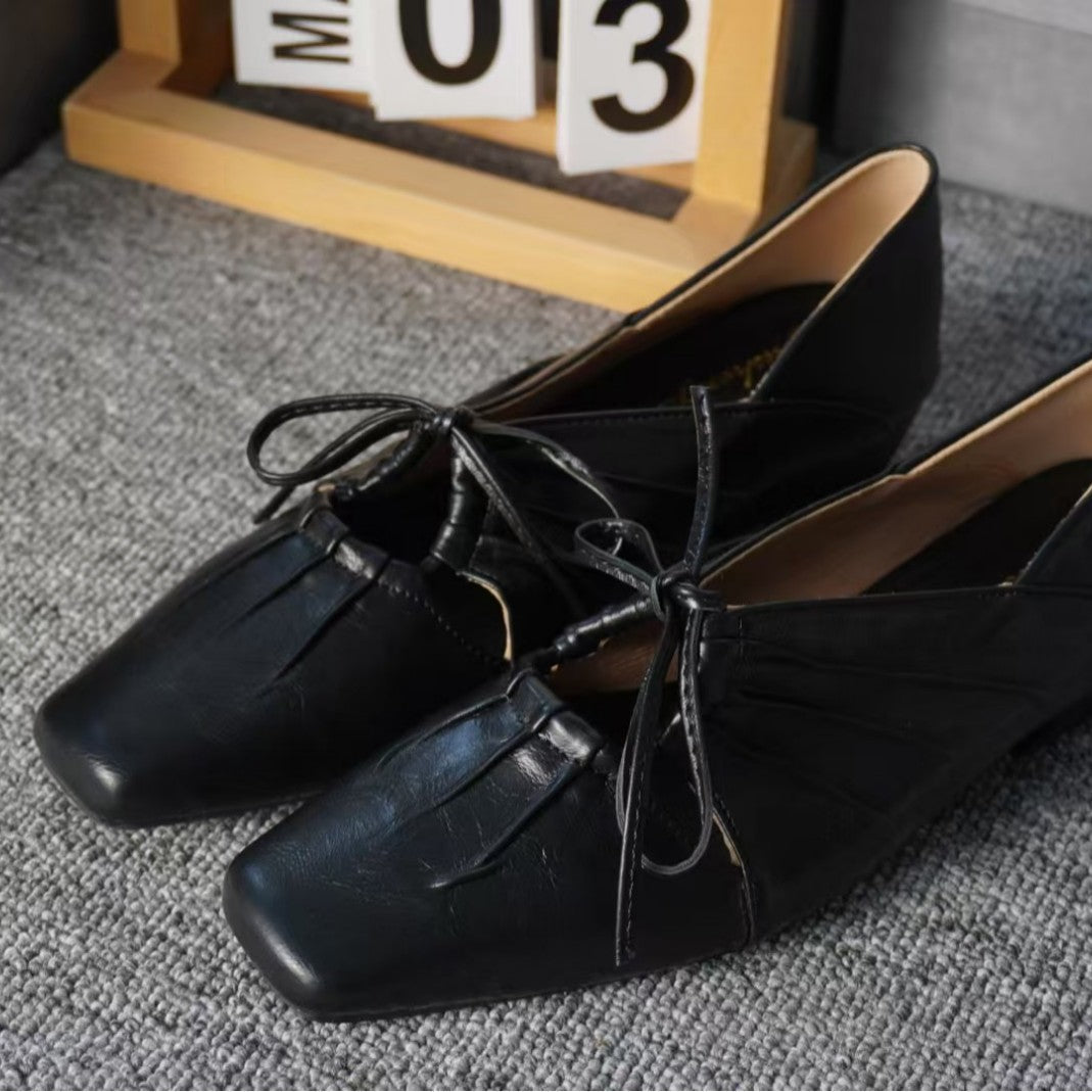 Damen elegante Slip-On Ballerinas mit kunstvollem Riemendetail