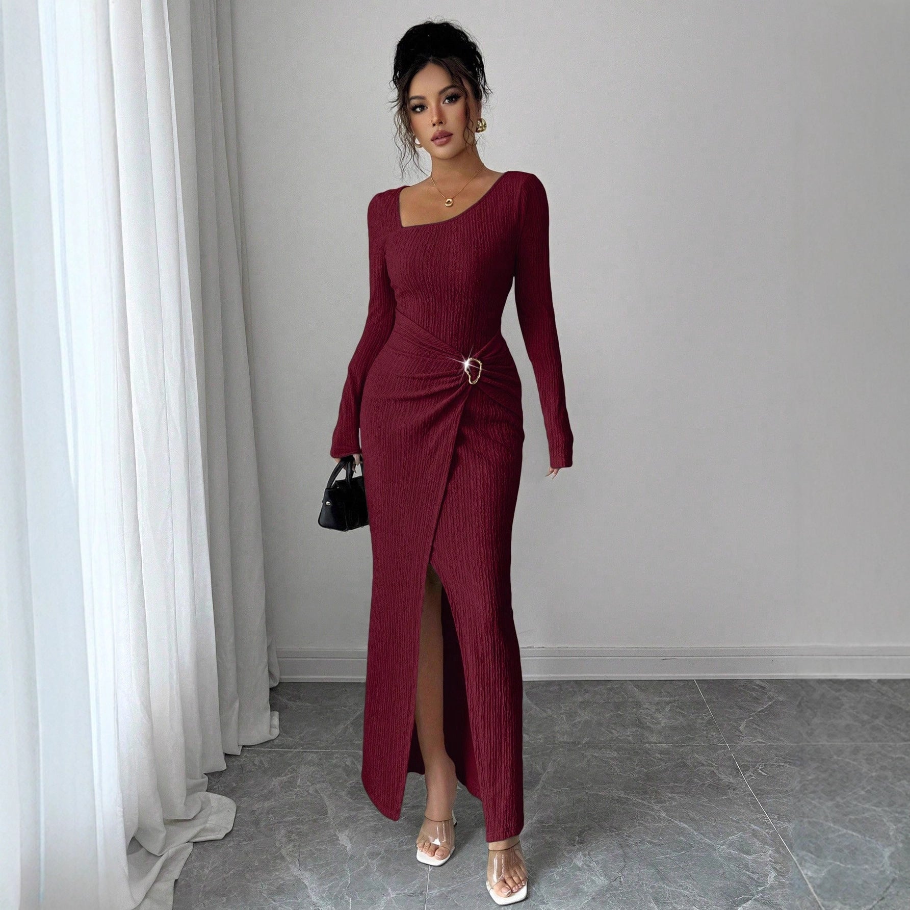 Damen nan figurbetontes Maxikleid aus geripptem Strick mit Wickeldetail und Schlitz R&B