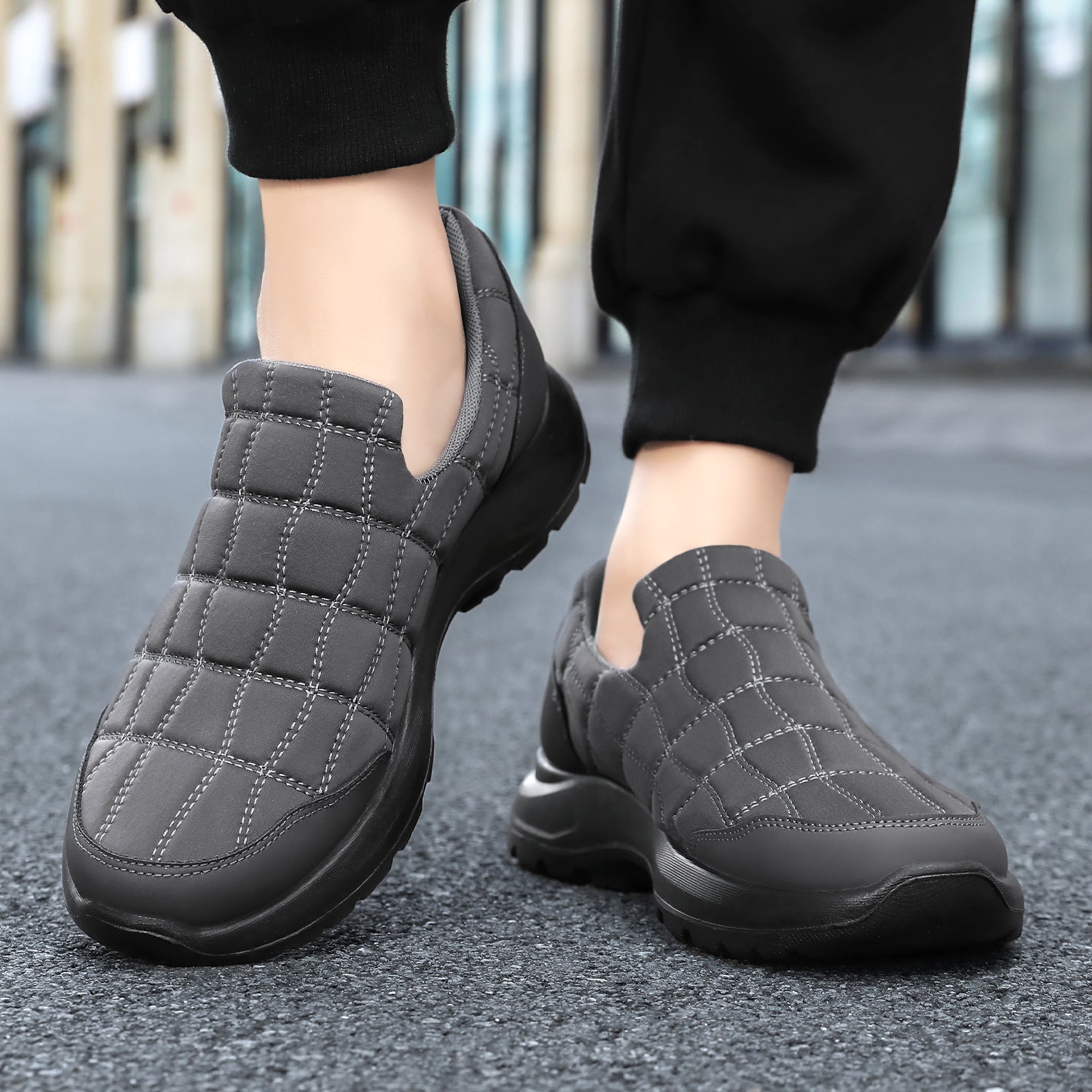 Damen Leichte und bequeme Slip-On Sneakers mit gepolsterter Sohle R&B