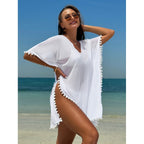 Damen Strandkleid mit dekorativem Pompon-Besatz und elegantem V-Ausschnitt R&B