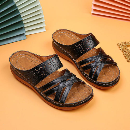 Damen komfortable und stilvolle Pantolette mit durchbrochenem Design R&B