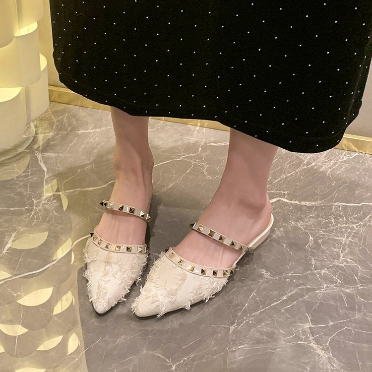 Damen elegante Mules mit modischen Riemen und geschmackvollen Stud-Akzenten R&B