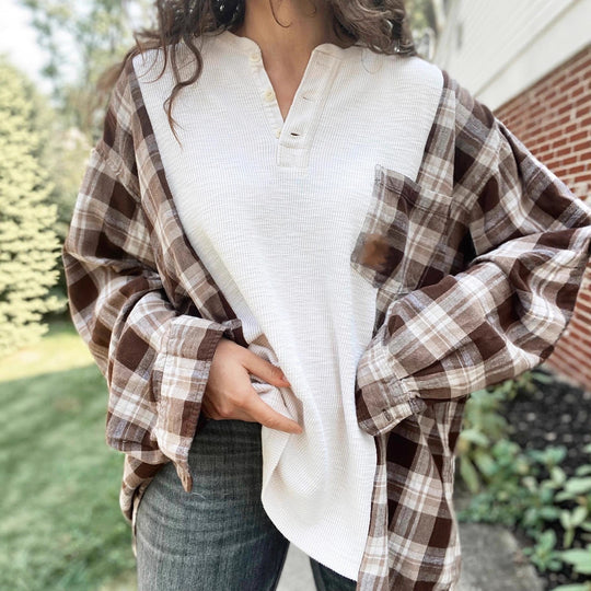 Damen nan karierter Flanell-Overshirt mit aufgesetzter Brusttasche, krempelbaren Ärmeln und legerer Oversize-Passform R&B