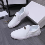 Damen Bequeme Slip-On Sneakers mit eleganter Lederriemen-Applikation R&B