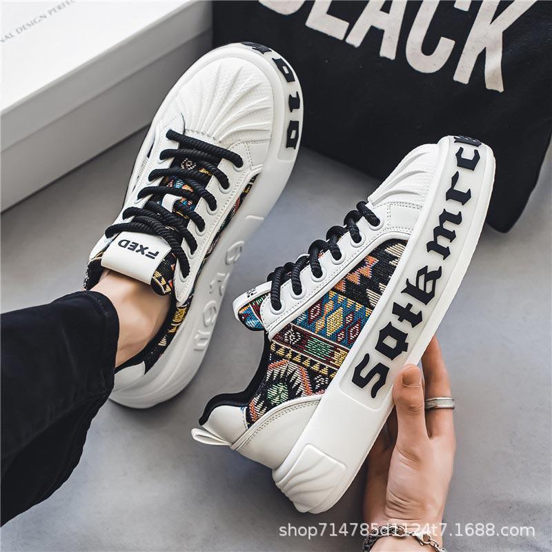 Damen modische Sneakers mit innovativem Mustermix R&B