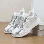 Damen Sneaker mit glänzendem Obermaterial und spitzenförmigem Design