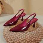 Damen Slingback-Pumps mit elegantem spitzen Design und funktionalem Riemen