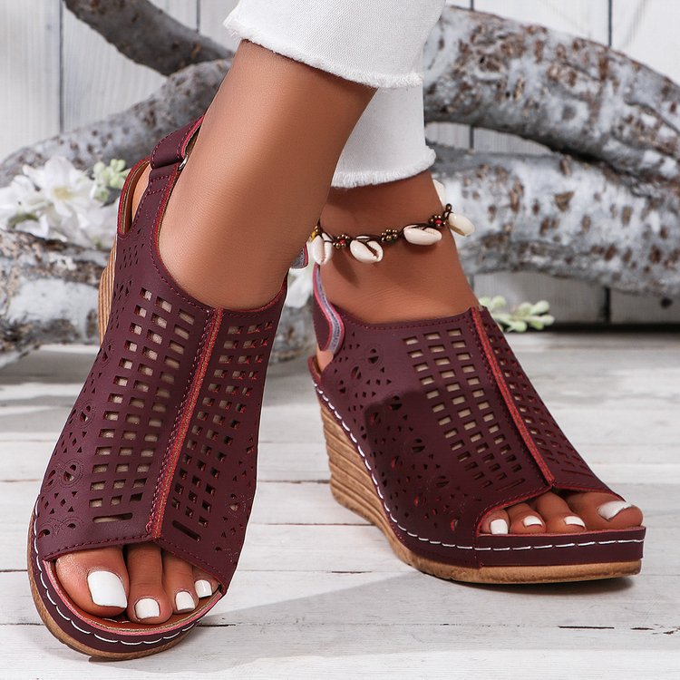 Damen Wedge-Sandalen mit luftiger Perforation und anatomischem Fußbett R&B