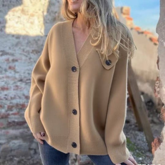 Damen lockerer Strickcardigan mit asymmetrischem Schnitt und Knopfdetails R&B