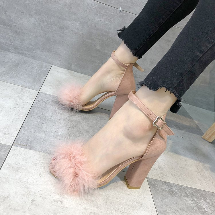 Damen Wedge-Sandalen mit breiten Riemen und komfortablem Blockabsatz R&B