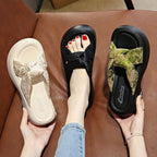 Damen Plateau-Sandalen mit trendiger Zehenpartie und eleganter Schleife R&B