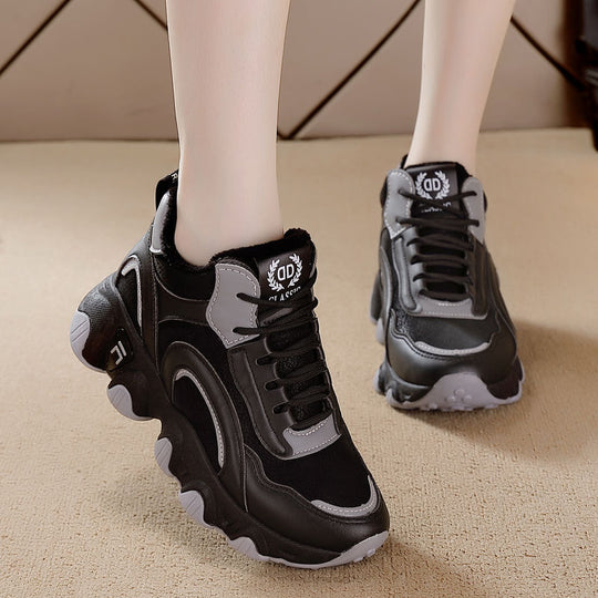 Damen Sport Sneakers mit dämpfender Sohle und atemberaubendem Design R&B