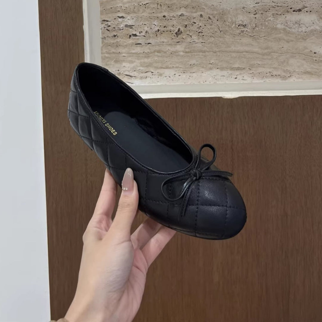 Damen Elegante Ballerinas mit quiltierter Oberfläche und dekorativem Schleifen-Detail R&B